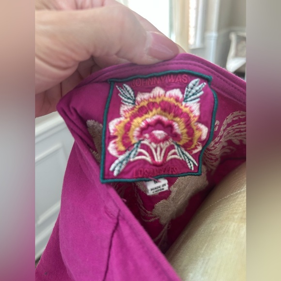 Johnny Was Festival Fuchsia T shirt - Picture 3 of 5